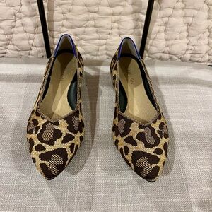 Rothy’s The Point II metallic cat